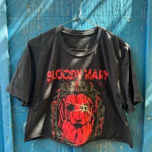 Cropped Wicked Clothes “Bloody Mary” graphic t-shirt